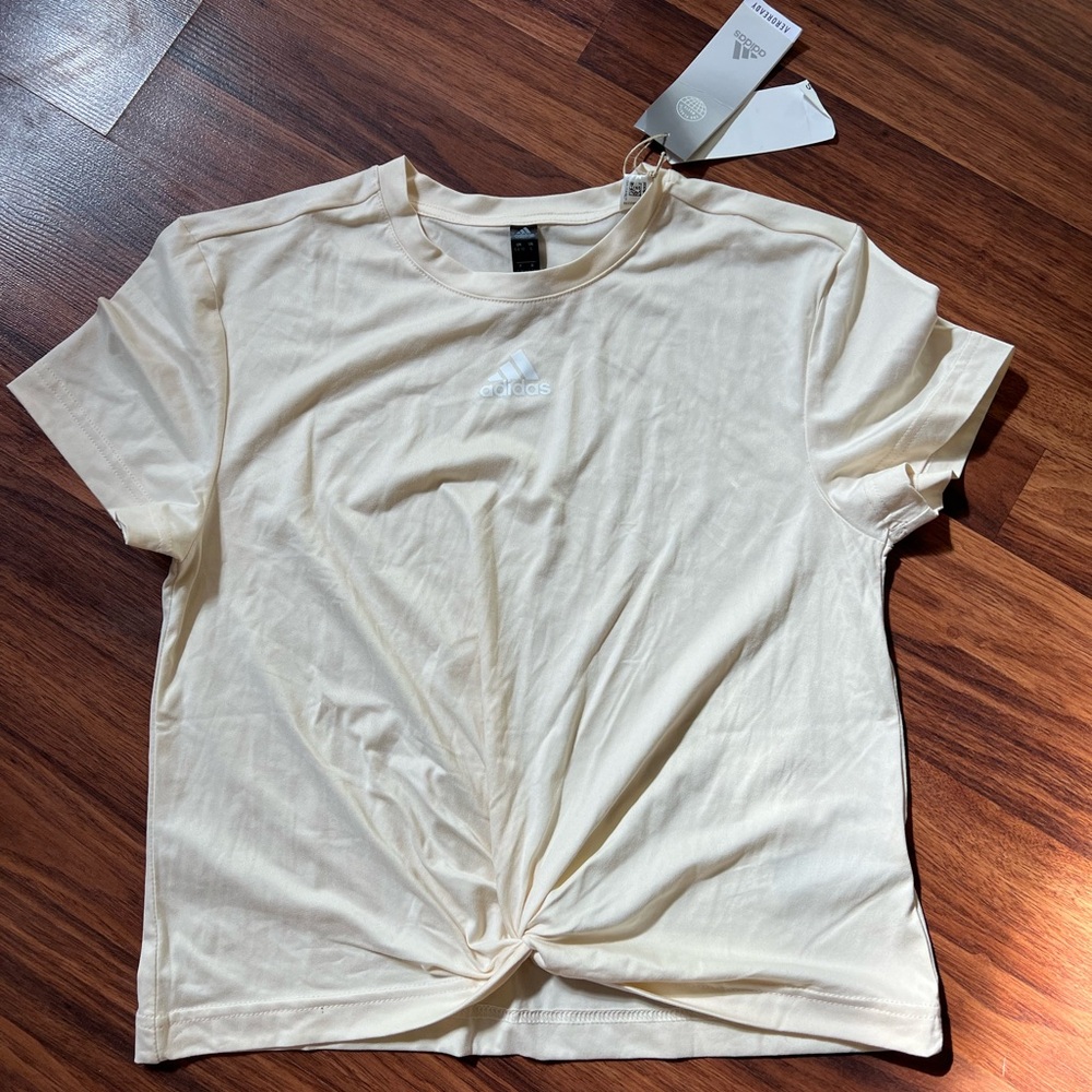Adidas twist front top